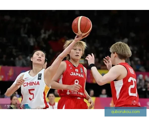 兰德斯女篮遗憾落败布尔日女篮终结连胜纪录比分定格在60-69 兰德斯女篮遗憾落败布尔日女篮终结连胜纪录比分定格在60-69